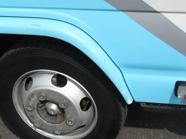 いすゞ エルフ 2PG-NKR88YN(2WD)の写真18