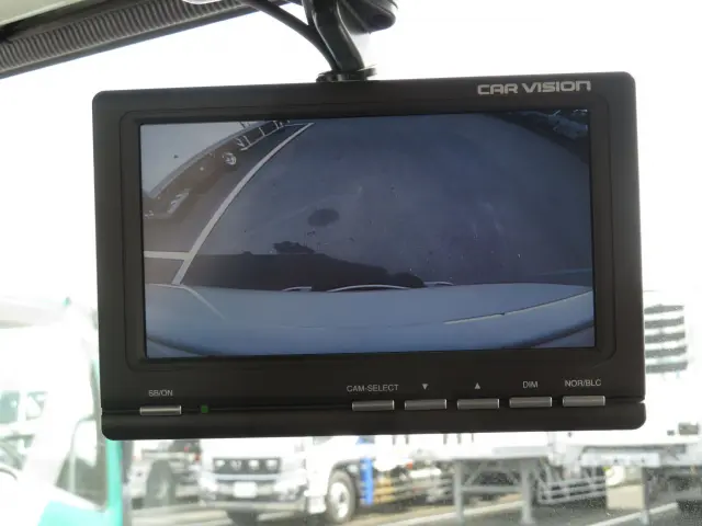 いすゞ エルフ 2PG-NKR88YN(2WD)の写真24