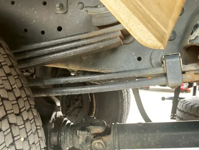 リーフサスです。|日野 デュトロ 2KG-XZU700X(2WD)の写真6