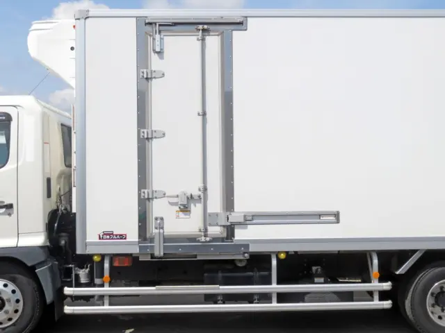 日野 レンジャー 2KG-FC2ABA(2WD)の写真7