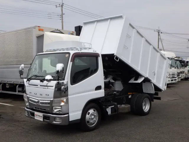 キャブ塗装してあります。|三菱 キャンター TPG-FBA60(2WD)の写真1