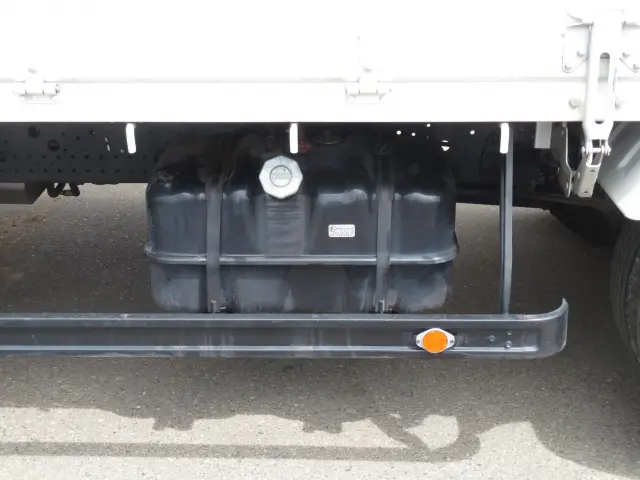 いすゞ フォワード 2PG-FRR90S2(2WD)の写真21