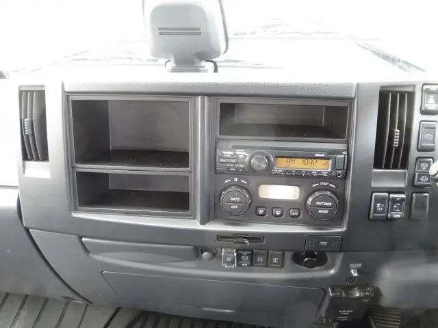 いすゞ フォワード 2PG-FRR90S2(2WD)の写真22