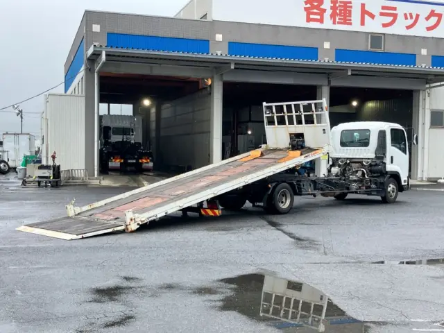いすゞ フォワード TKG-FRR90S1(2WD)の写真4