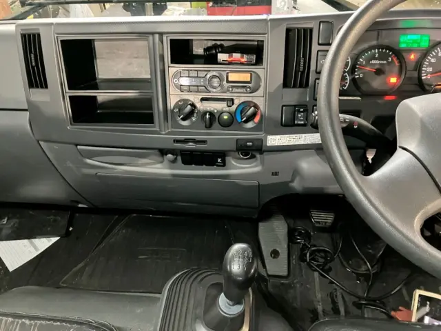 いすゞ フォワード TKG-FRR90S1(2WD)の写真24