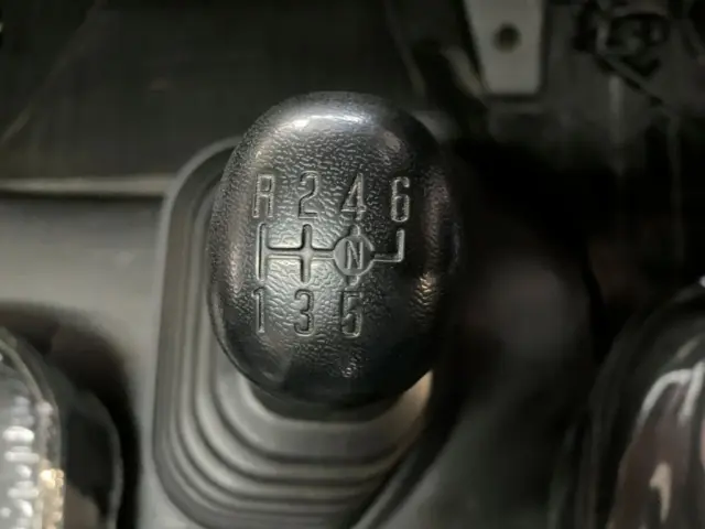 いすゞ フォワード TKG-FRR90S1(2WD)の写真25