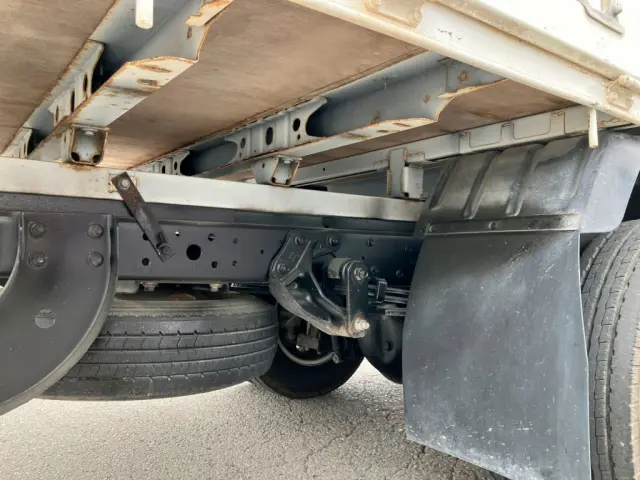 トヨタ ダイナ 2RG-XZU710(2WD)の写真6