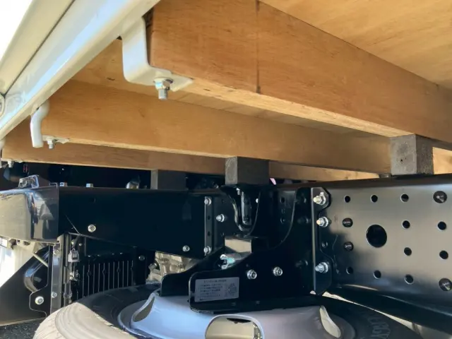 シャーシとネタの状態です。|三菱 キャンター 2RG-FBA20(2WD)の写真6