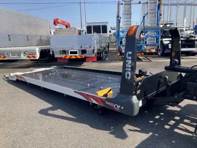 ボデーをスライドし、接地させた状態です。|日野 デュトロ 2KG-XZU722M(2WD)の写真22