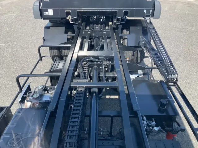 シャーシ周りの状態です。|日野 デュトロ 2KG-XZU722M(2WD)の写真23
