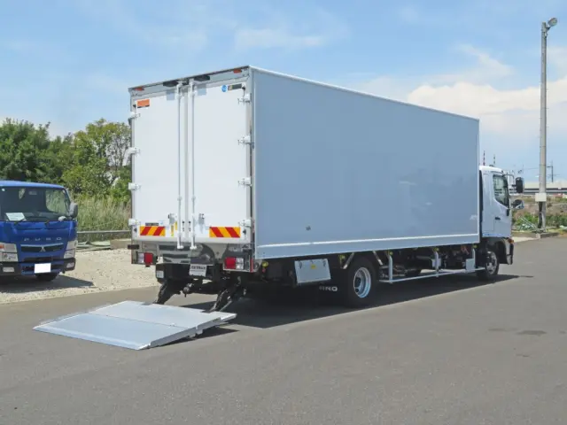 日野 レンジャー 2KG-FD2ABG(2WD)の写真4