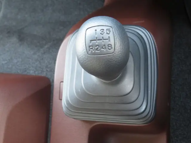 日野 レンジャー 2KG-FD2ABG(2WD)の写真21