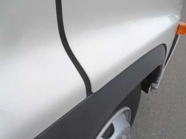運転席側ドアに小さいキズがあります。|日野 レンジャー 2KG-FD2ABG(2WD)の写真22