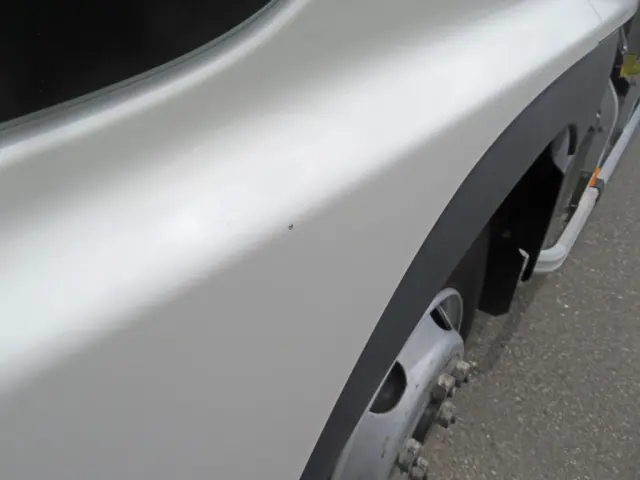 助手席側ドアに小さいキズがあります。|日野 レンジャー 2KG-FD2ABG(2WD)の写真26