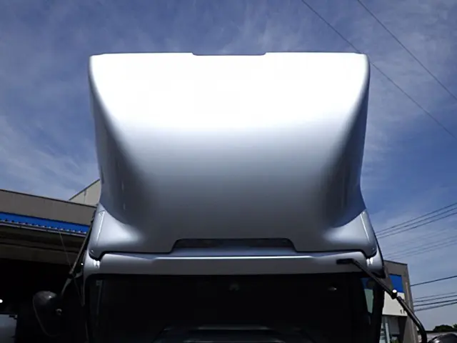 いすゞ ギガ 2PG-CYJ77C(8x4)の写真21