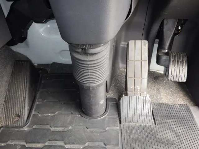 UD クオン 2RG-GK5DAB(2WD)の写真17