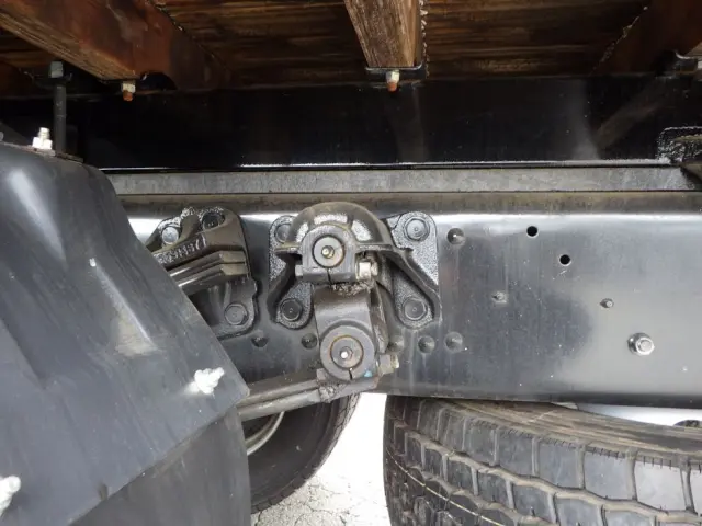 三菱 ファイター 2KG-FK62FZ(2WD)の写真5
