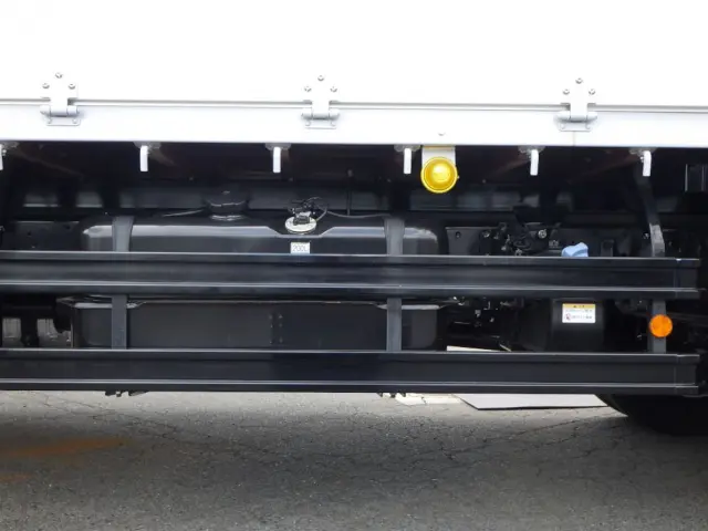 燃料タンクは200Lです。|三菱 ファイター 2KG-FK62FZ(2WD)の写真15