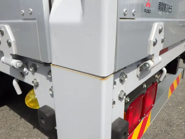三菱 ファイター 2KG-FK62FZ(2WD)の写真24