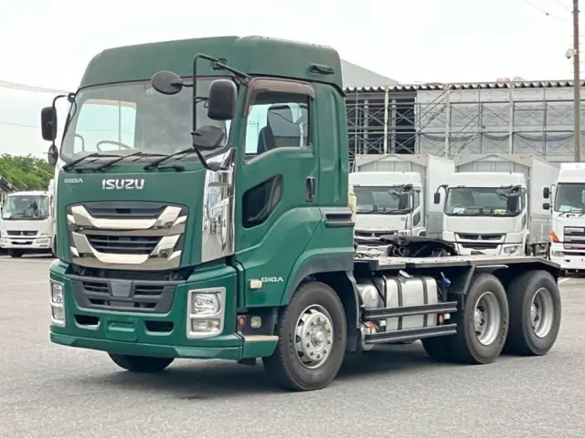 いすゞ ギガ QDG-EXZ52BJの写真1