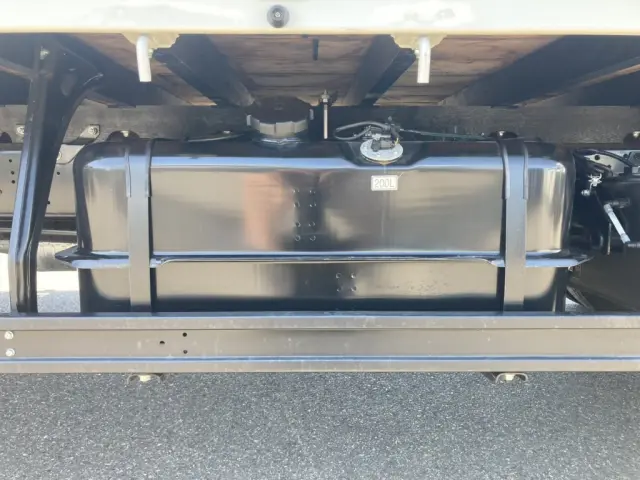 燃料タンクです。|三菱 ファイター 2KG-FK62F(2WD)の写真28