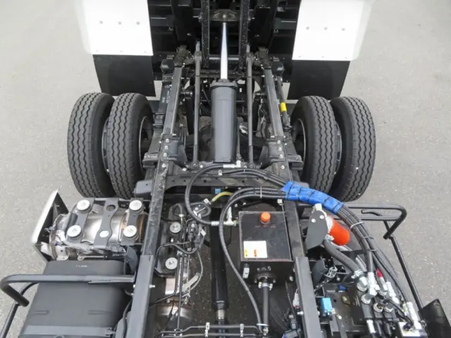 日野 デュトロ 2KG-XZU700X(2WD)の写真13