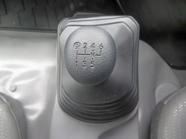 日野 デュトロ 2KG-XZU700X(2WD)の写真31