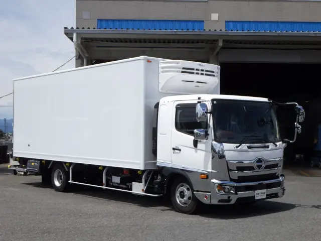 日野 レンジャー 2KG-FD2ABG(2WD)の写真2