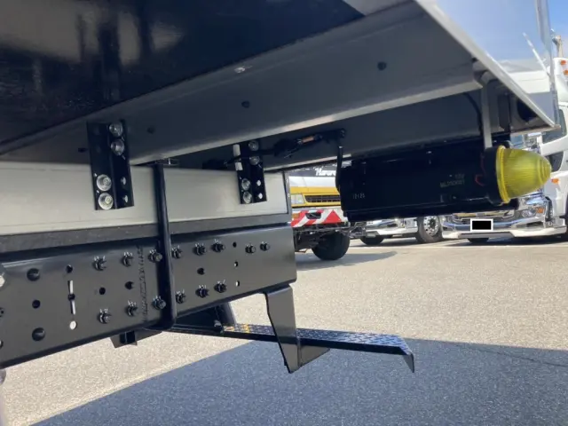シャーシとネタの状態です。|三菱 キャンター 2RG-FBAV0(2WD)の写真8