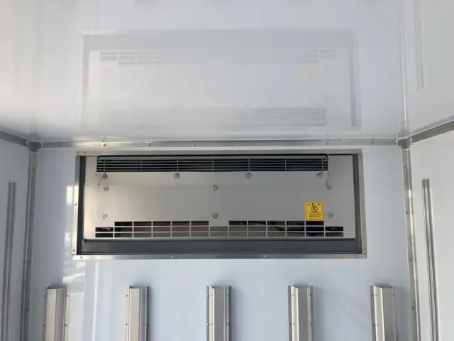 冷凍機の状態です。|三菱 キャンター 2RG-FBAV0(2WD)の写真18