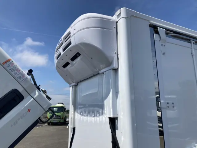 三菱 キャンター 2RG-FBAV0(2WD)の写真30