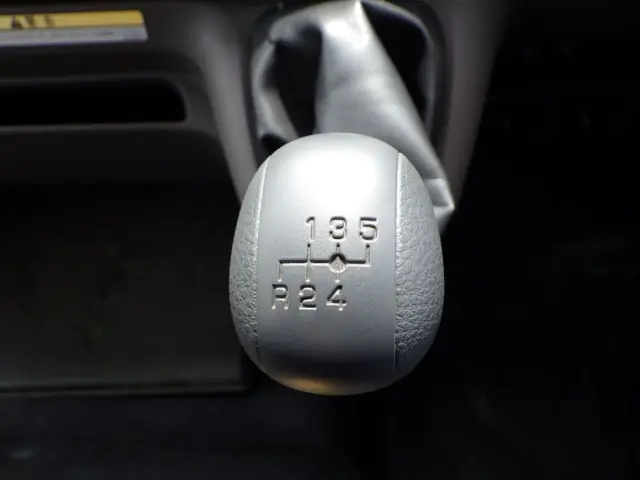 MT5速です。|三菱 キャンター 2RG-FEB80(2WD)の写真24