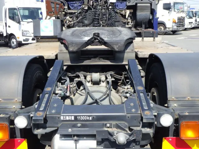 カプラガイドの状態です。|いすゞ ギガ QKG-EXD52BD(2WD)の写真8