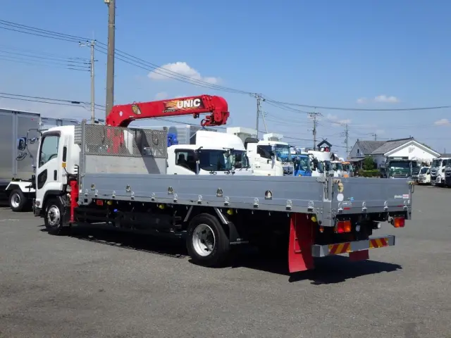 いすゞ フォワード 2RG-FTR90U2の写真3