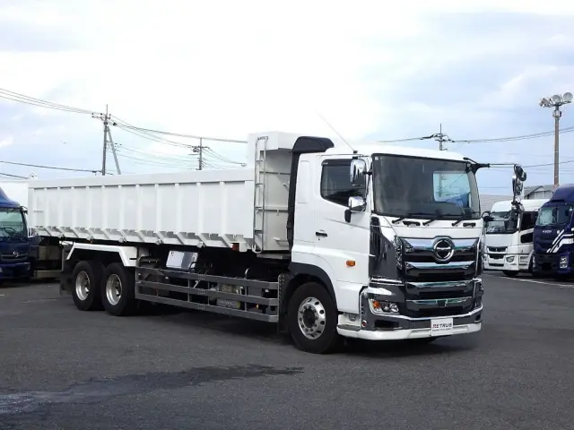 日野 プロフィア 2DG-FS1AHA(6x4)の写真2