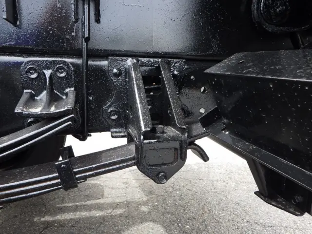 いすゞ フォワード TKG-FRR90S1(2WD)の写真5