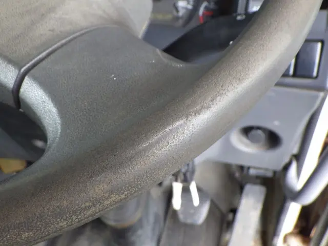 ハンドルにスレがあります。|いすゞ フォワード TKG-FRR90S1(2WD)の写真37