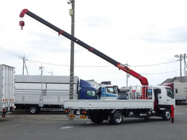 三菱 ファイター 2KG-FK62F(2WD)の写真4