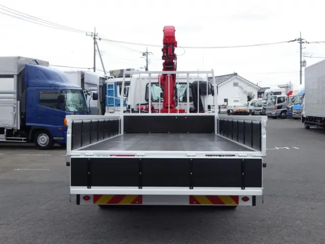 三菱 ファイター 2KG-FK62F(2WD)の写真9
