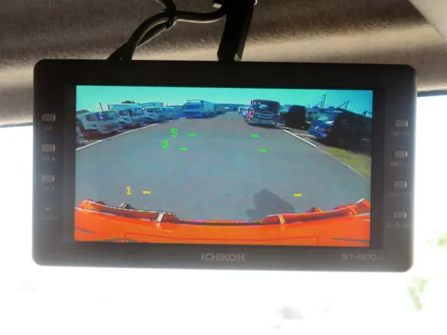 液晶バックモニター付きです。|いすゞ フォワード TKG-FRR90S2(2WD)の写真48
