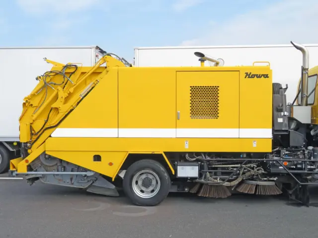 ボディー側面の状態です。|いすゞ フォワード 2PG-FRR90T2改(2WD)の写真15