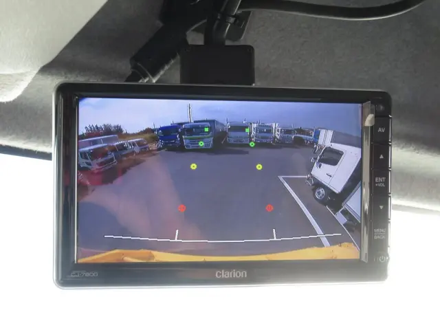 液晶バックモニター付きです。|いすゞ フォワード 2PG-FRR90T2改(2WD)の写真30