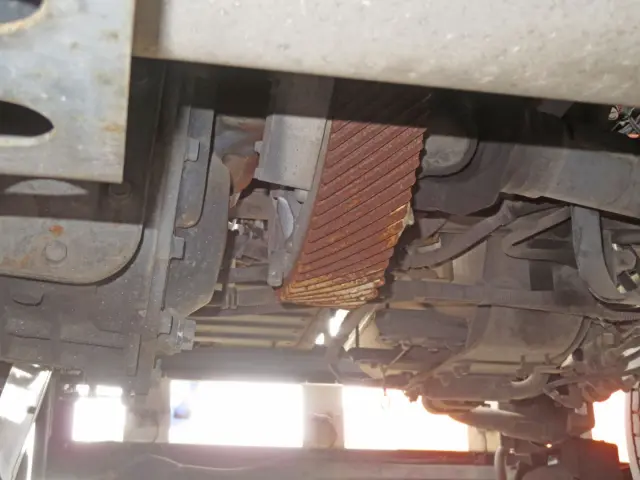 リターダ付きです。|いすゞ ギガ QKG-EXD52BD(2WD)の写真46
