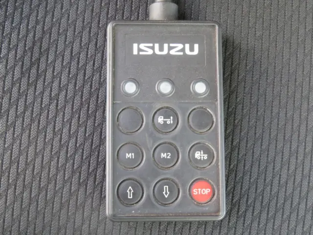 エアサスのコントローラーです。|いすゞ ギガ QKG-EXD52BD(2WD)の写真47