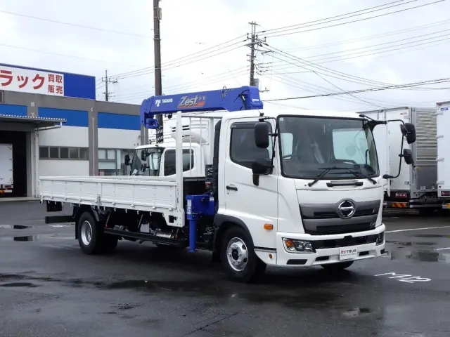 日野 レンジャー 2PG-FC2ABA(2WD)の写真2