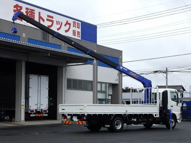 日野 レンジャー 2PG-FC2ABA(2WD)の写真4