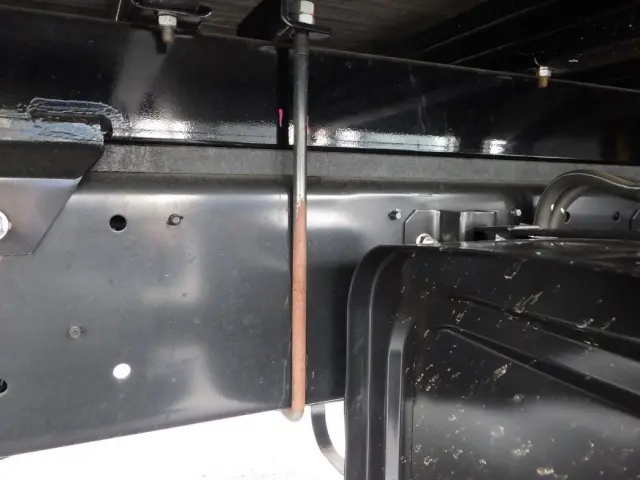 助手席側ボディーボルトにサビがあります。|日野 レンジャー 2PG-FC2ABA(2WD)の写真37
