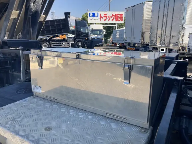 日野 プロフィア 2DG-FS1EGA(6x4)の写真32