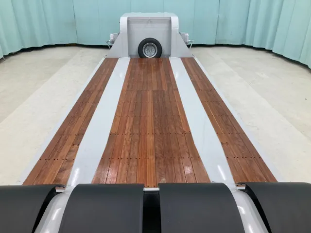 床は板張りです。|トレクス  PMR440BUの写真10