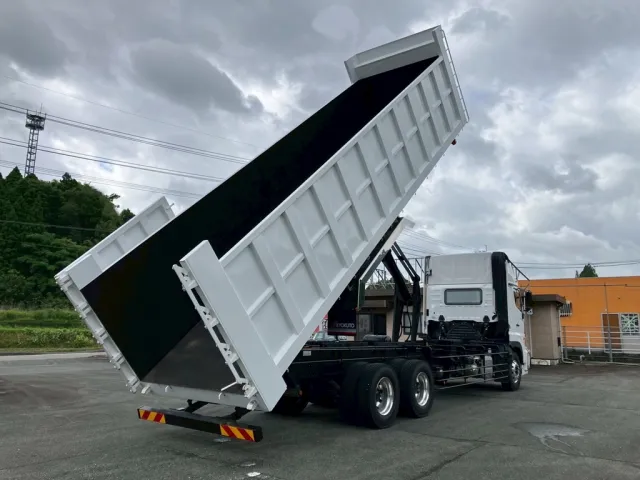 日野 プロフィア 2DG-FS1AHEの写真4